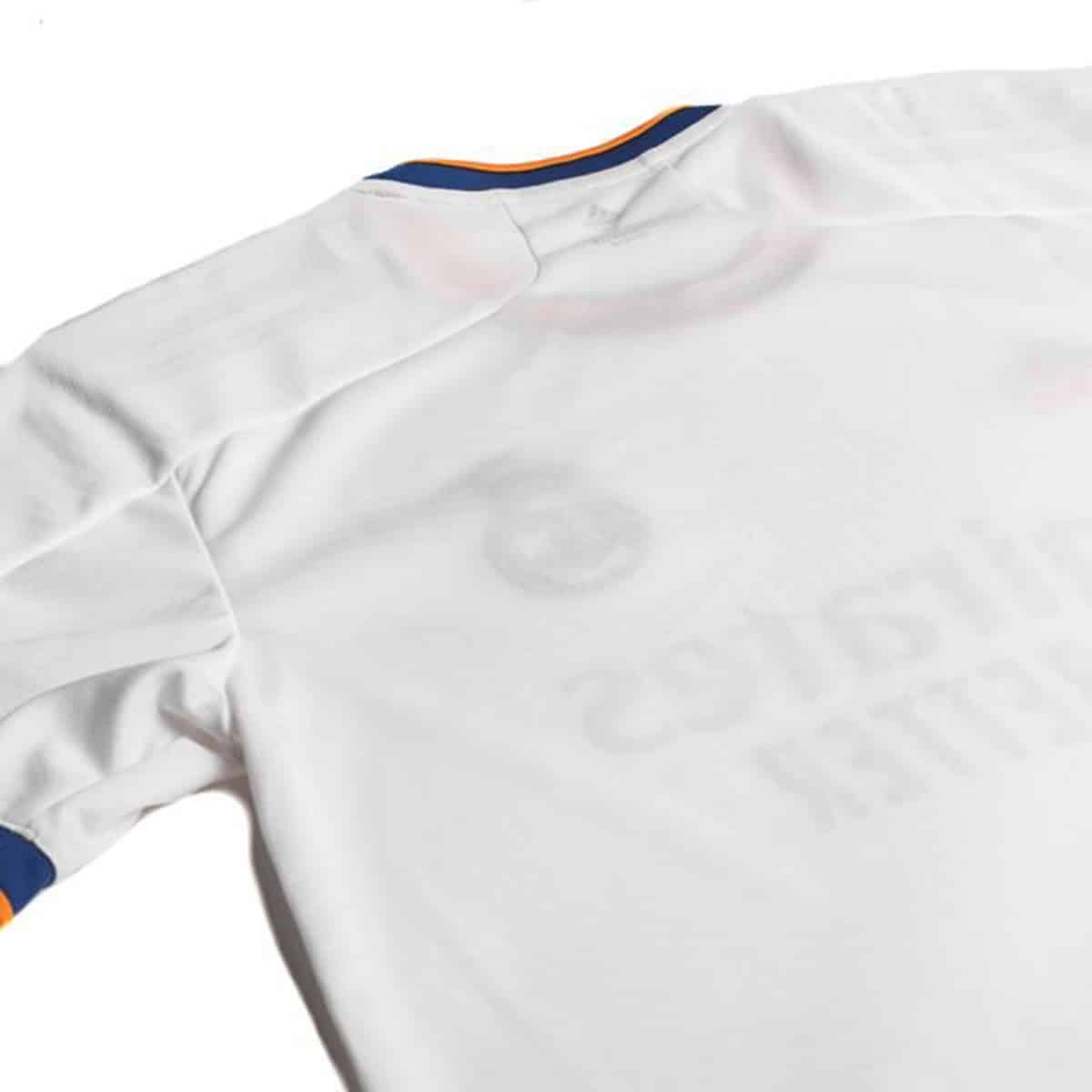 Primera Camiseta Adulto niño. Camiseta de fútbol Real Madrid 2021 2022 Neutra sin nombre y número Réplica Oficial autorizada 