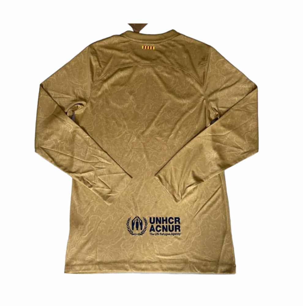 camiseta manga larga barcelona 2023 visitante dorada de espaldas barata