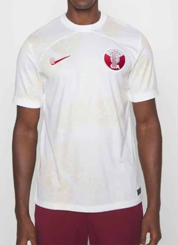 camiseta qatar 2022 visitante blanca frontal entero barata