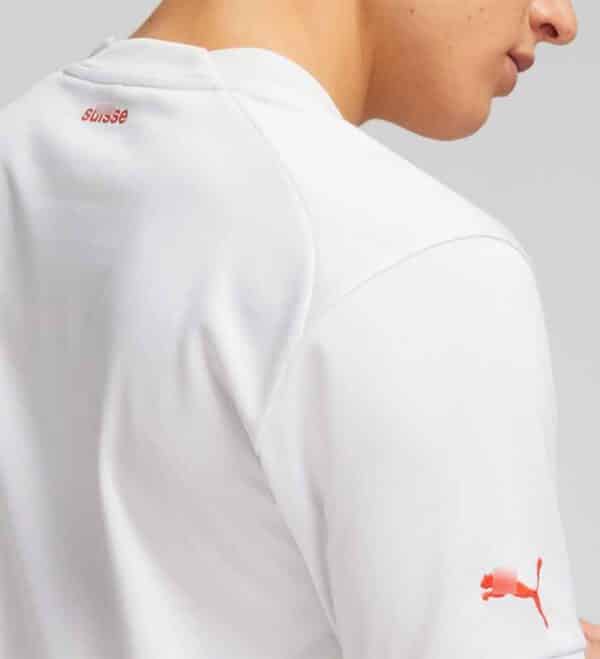 camiseta suiza 2022 visitante blanca de espaldas detalles barata